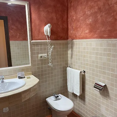 Hotel Rural Del Cordobés 3*