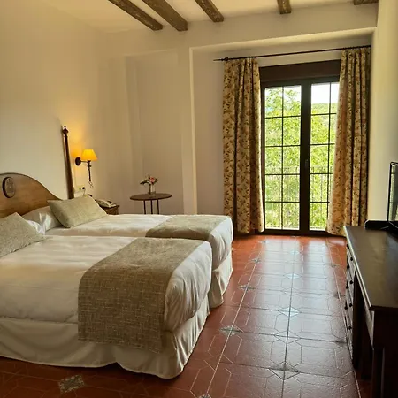 Rural Del Cordobés 3*