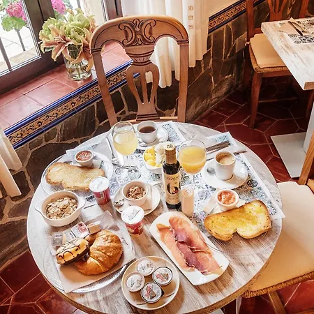 Beneste Hotel 3*
